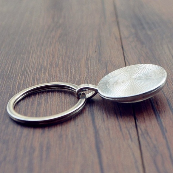 NWT Love, Friendship Keychain Silver - Picture 4 of 4